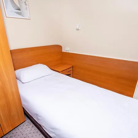 Victory Hotel