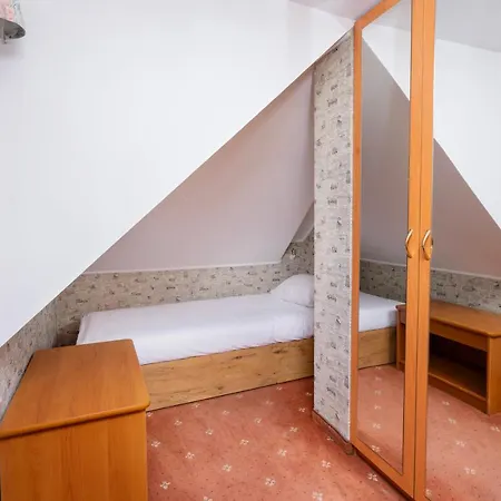 Victory 4* Warsaw