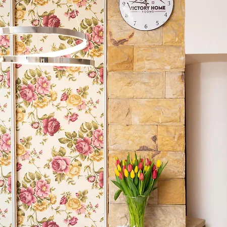 Victory מלון ורשה