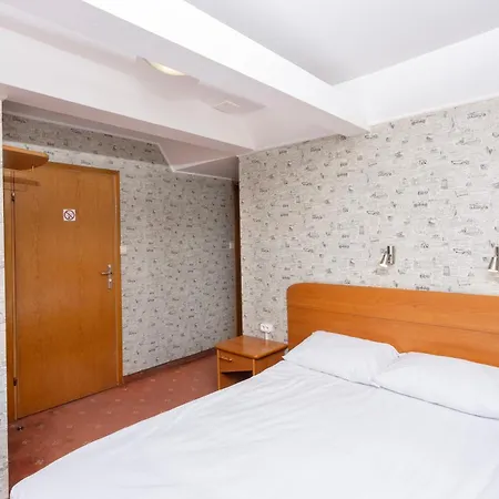 Victory 4* Warsaw