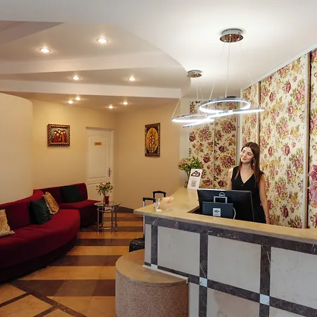 Hotel Victory Home - 5Min To Progresja,10Min Lotnisko Chopina, 15Min To Zachodni Hotel 4*