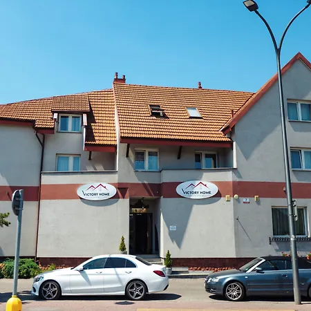 Hotel Hotel Victory Home - 5Min To Progresja,10Min Lotnisko Chopina, 15Min To Zachodni Warszawa