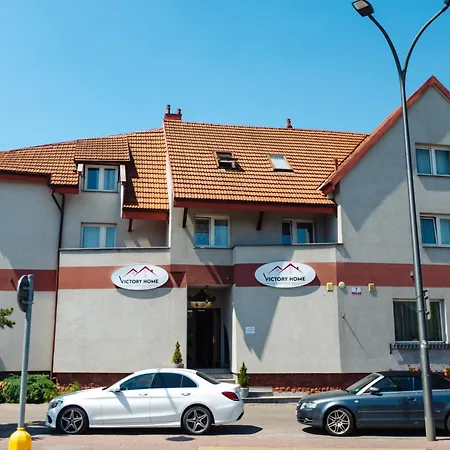 Hotel Victory - 10min Lotnisko Chopina, 15min To Zachodni, 5min To Progresja